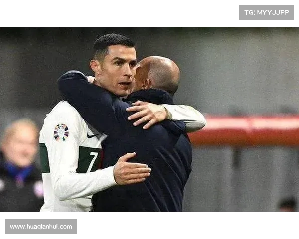 意媒曝卢克曼或因声明直接罢训 球员与俱乐部矛盾加剧 意媒曝卢克曼或因声明直接罢训 球员与俱乐部矛盾加剧